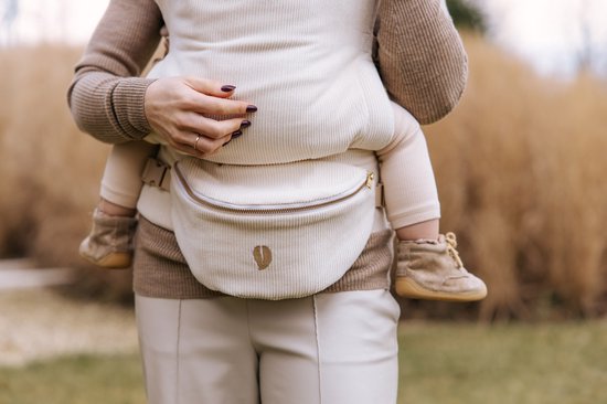 Babiem® Chloé - Draagzak - Met Bijpassend Fanny Pack - Kinderdrager - Draagzak Baby - 3 Draagposities - Tot 15 Kilo - Draagzak Peuter - Off-white van Babiem — afbeelding 5
