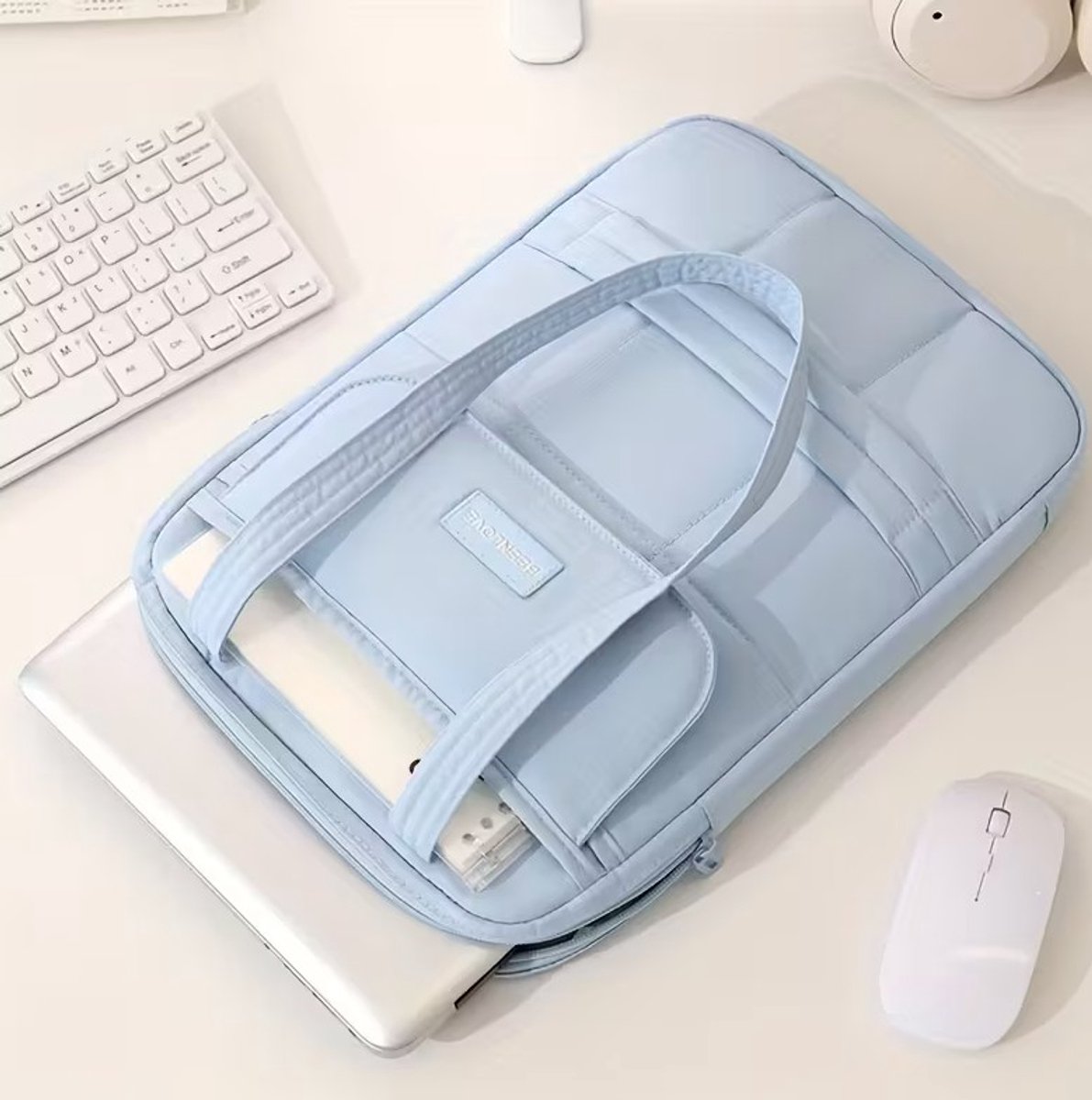 Lichtblauwe Laptophoes met Handvat – Beschermende Laptop Tas met Ritssluiting voor 11–14 inch