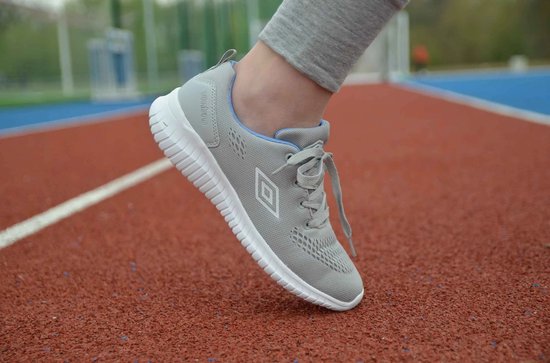 Umbro chass gris clair bleu UMFL0068114A, taille 38