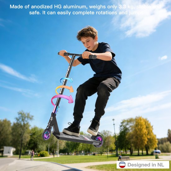 Suotu Stuntstep - Step - Kinderstep - Silent axle - Speelgoed Jongens/Meisjes - Maximale stuurhoogte: 78 cm - Aluminium - Zwart/NEO