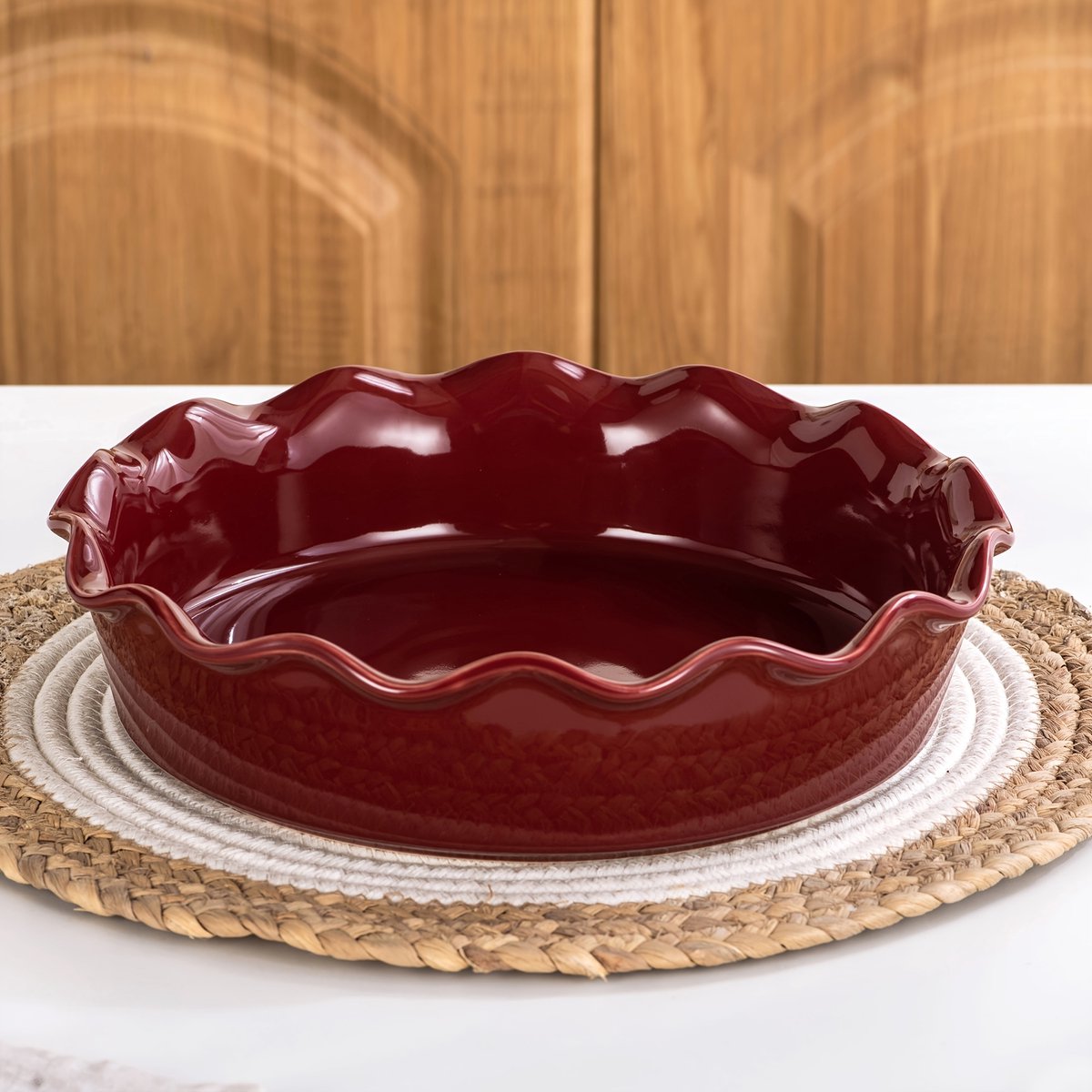 ML 30. Rond Bakvorm van 26.8 cm Van Oven naar Tafel - Levendig Rood Hittebestendig & Kras bestendig - Vaatwasser- en Magnetron veilig voor Lasagne, Taart, Ovenschotel - Perfect Kerstcadeau voor Moederdag