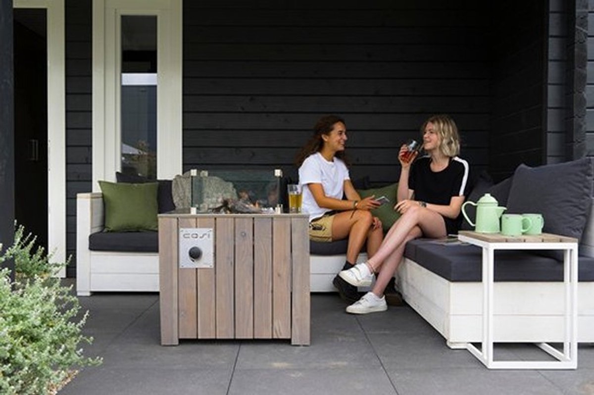 CosiCube- Vuurtafel - 70x70x58cm - Terrasverwarmer - Terraswarmer - Complete Set - Vuurtafel op Gas - Voor Binnen en Buiten - Tuintafel - Tuinhaard - Met mBar Regelaar met Gasslang, Keramische Houtblokken, Lavastenen, Batterij en Afdekplaat - Hout – foto 3