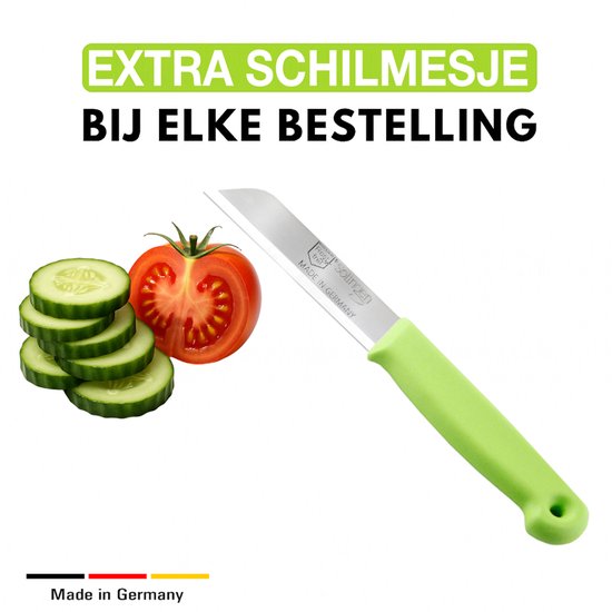 Groen schilmesje van Solingen naast een tomaat en plakjes komkommer.