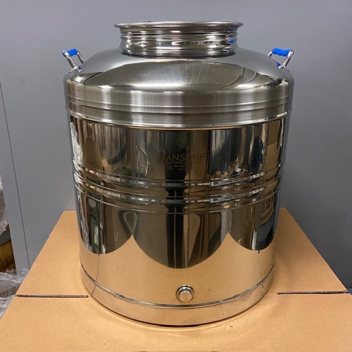 Sansone Olijfolievat 75 liter (RvS) met Kraan - Olijfolie - Olijfolievat - Sansone