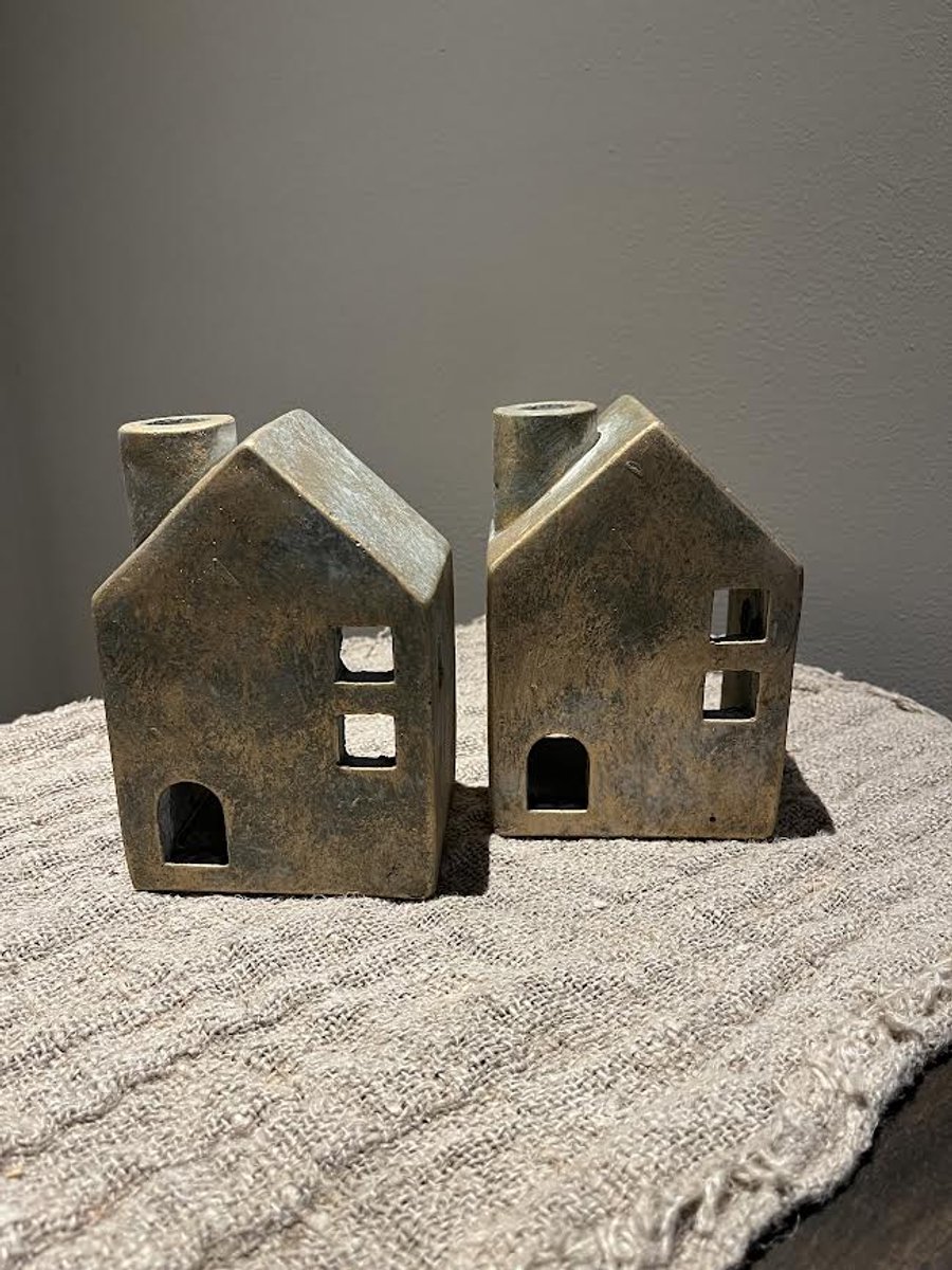 stenen waxine huisje goud- sfeervol- trendy- woonaccessoire- herfst- winter- kerst