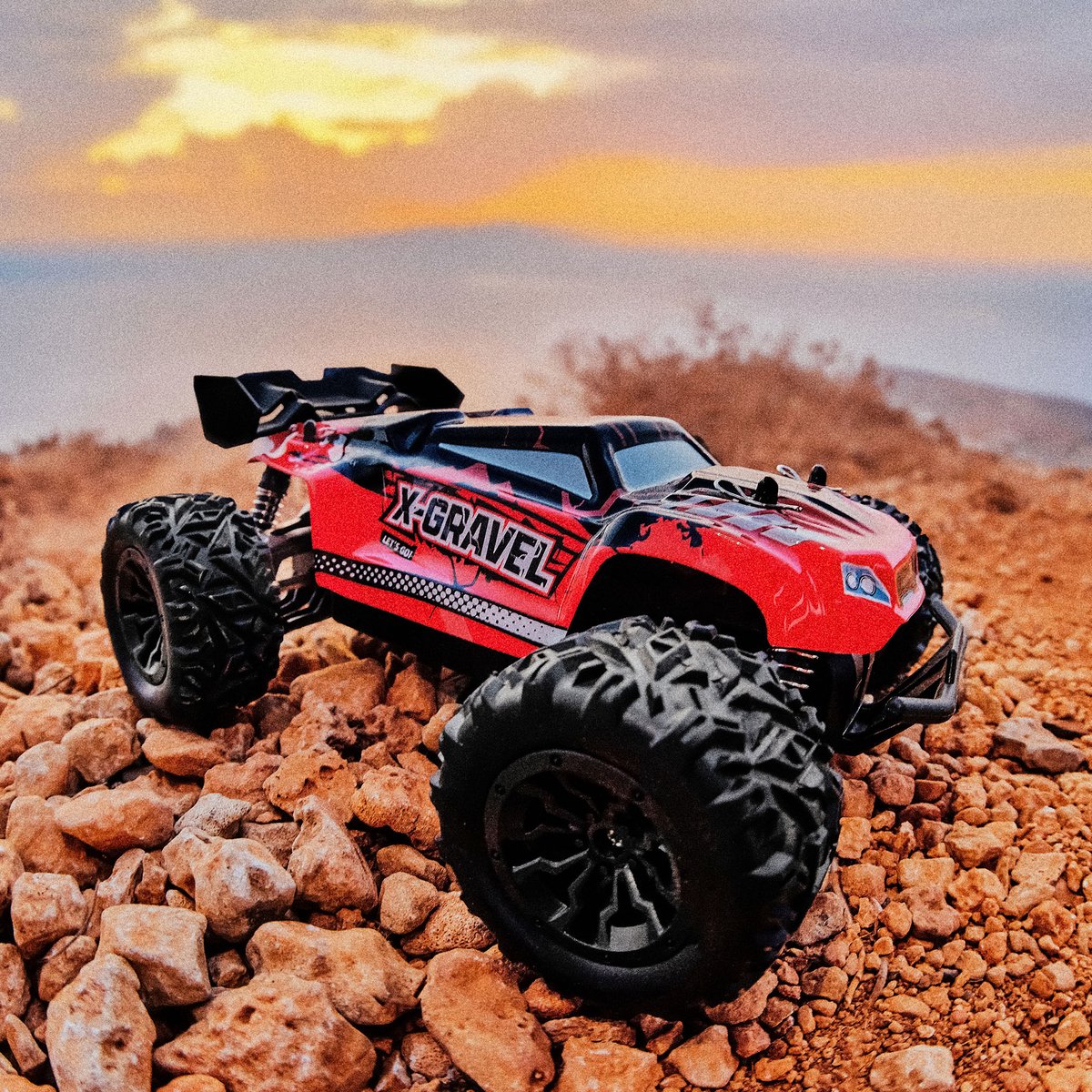 Overmax X-Gravel RC Auto – 1:16 Terenauto 20 km/u – Achterwielaandrijving, Vering, 2 Accu’s tot 30 min Speeltijd, 2 Carrosserieën – Offroad Racewagen voor Kinderen & Volwassenen – Bestuurbare Auto — afbeelding 2