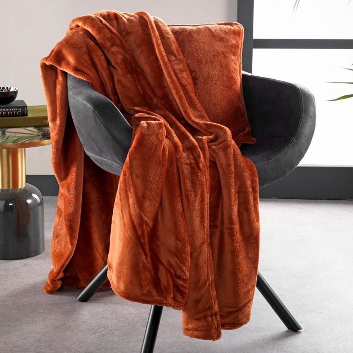 Dutch Decor - BILLY - Plaid 150x200 cm - flannel fleece - superzacht - Potters Clay - oranje terra