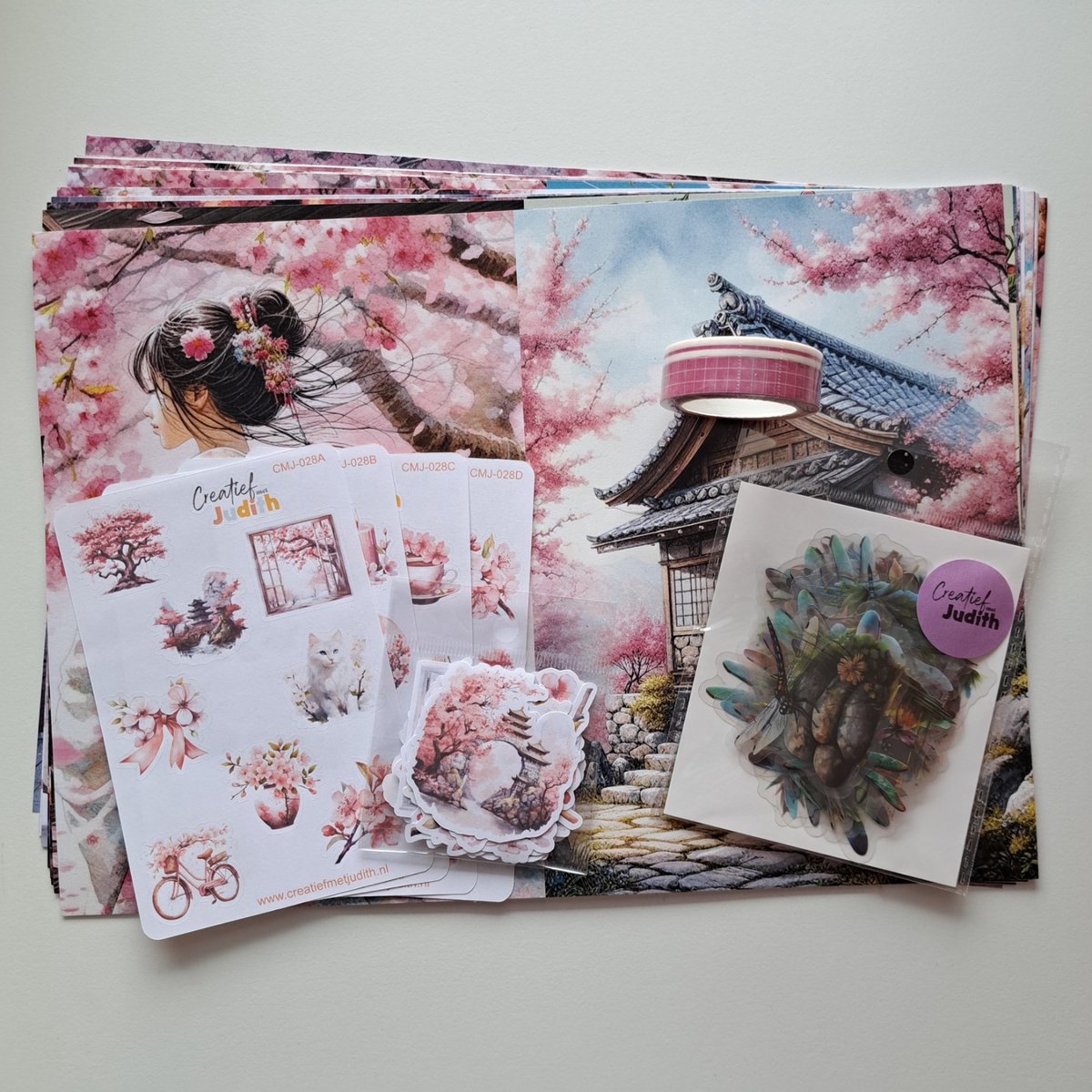 Sakura journal set - stickers - papier - thema bloesem japan - bullet journal stickers- washi tape - transparante stickers - scrapbook - knutsel bundel - hobbypakket - volwassenen en kinderen