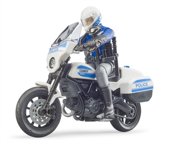 Politieagent op een witte Ducati Scrambler motor met blauwe accenten.