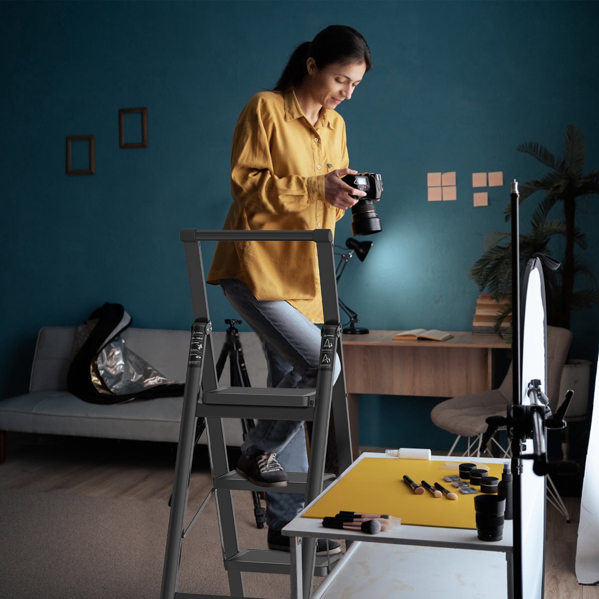 Opvouwbare Trapladder 3 Treden – Huishoudtrap met Brede Antislip Treden (30×20 cm), Stabiel & Belastbaar tot 250 kg – met Leuning – Zwart – foto 7