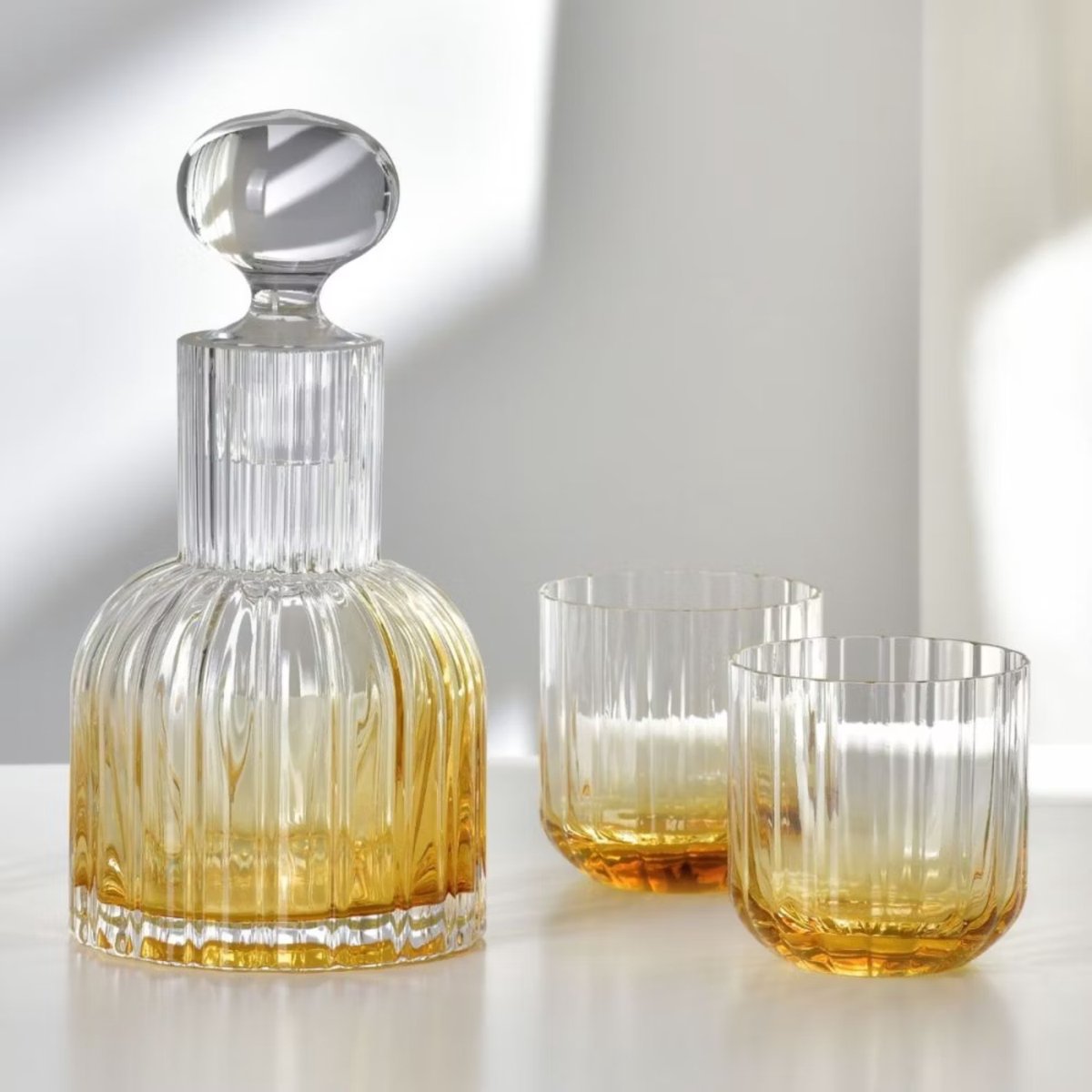 Krosno Karafset met 2 Glazen – 650 ml Karaf & 260 ml Glazen – Amber - Premium Loodvrij Kristalglas - Voor Water, Whisky, Brandy of Limonade - Elegante Geschenkset - Handwas Aanbevolen