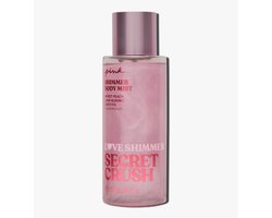 Victoria’s Secret Body Fragrance Secret Crush Shimmer Mist – Sweet Peach, Lush Blooms & Juicy Fig – Verrijkt met Essentiële Oliën 250ML