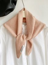Driehoekige Gebreide Sjaal - Zachte Acryl Stof - Als Sjaal, Omslagdoek Of Dekentje - In Effen Kleuren - roze