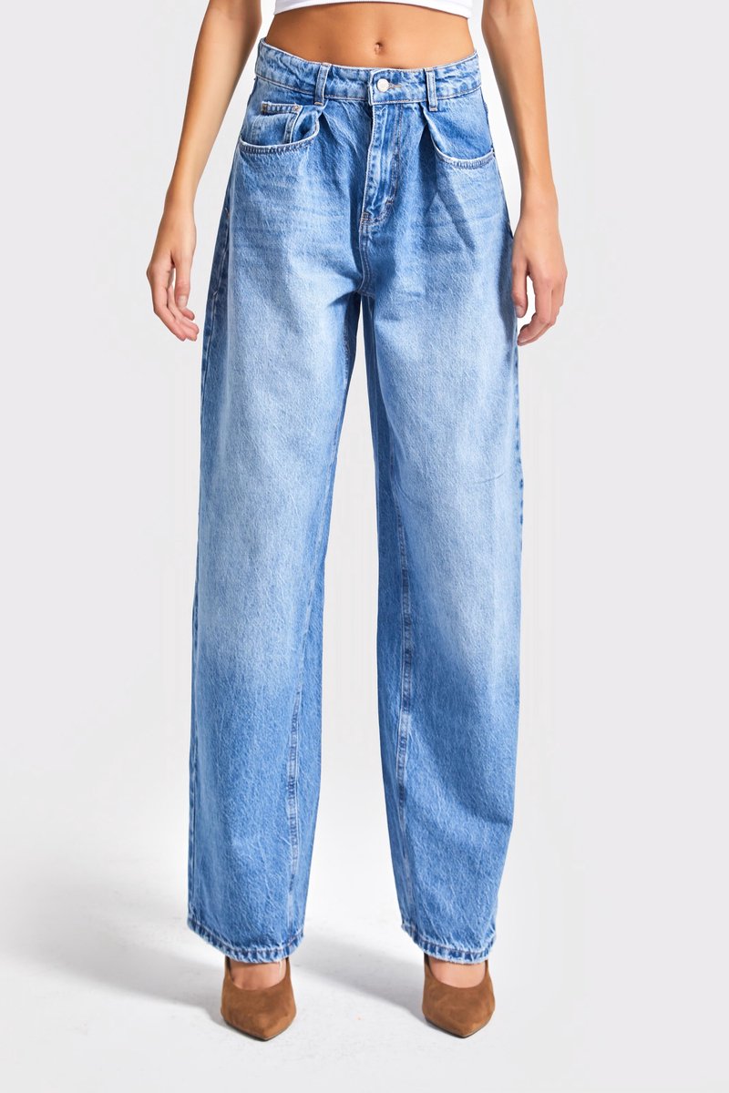 It's Basic - Relaxed High Rise Jeans