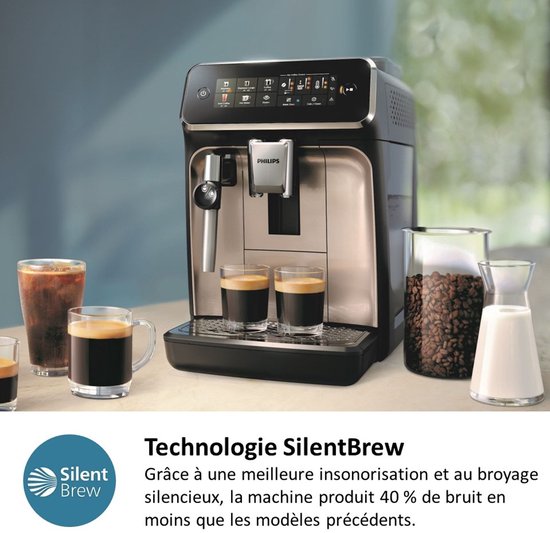 Philips 3300 Series - Espressomachine - 5 Warme & Koude Dranken - Melkopschuimer voor Cappuccino - 40% Stiller - AquaClean Filter - Volautomatisch - Zwart & Zilver - EP3329/70