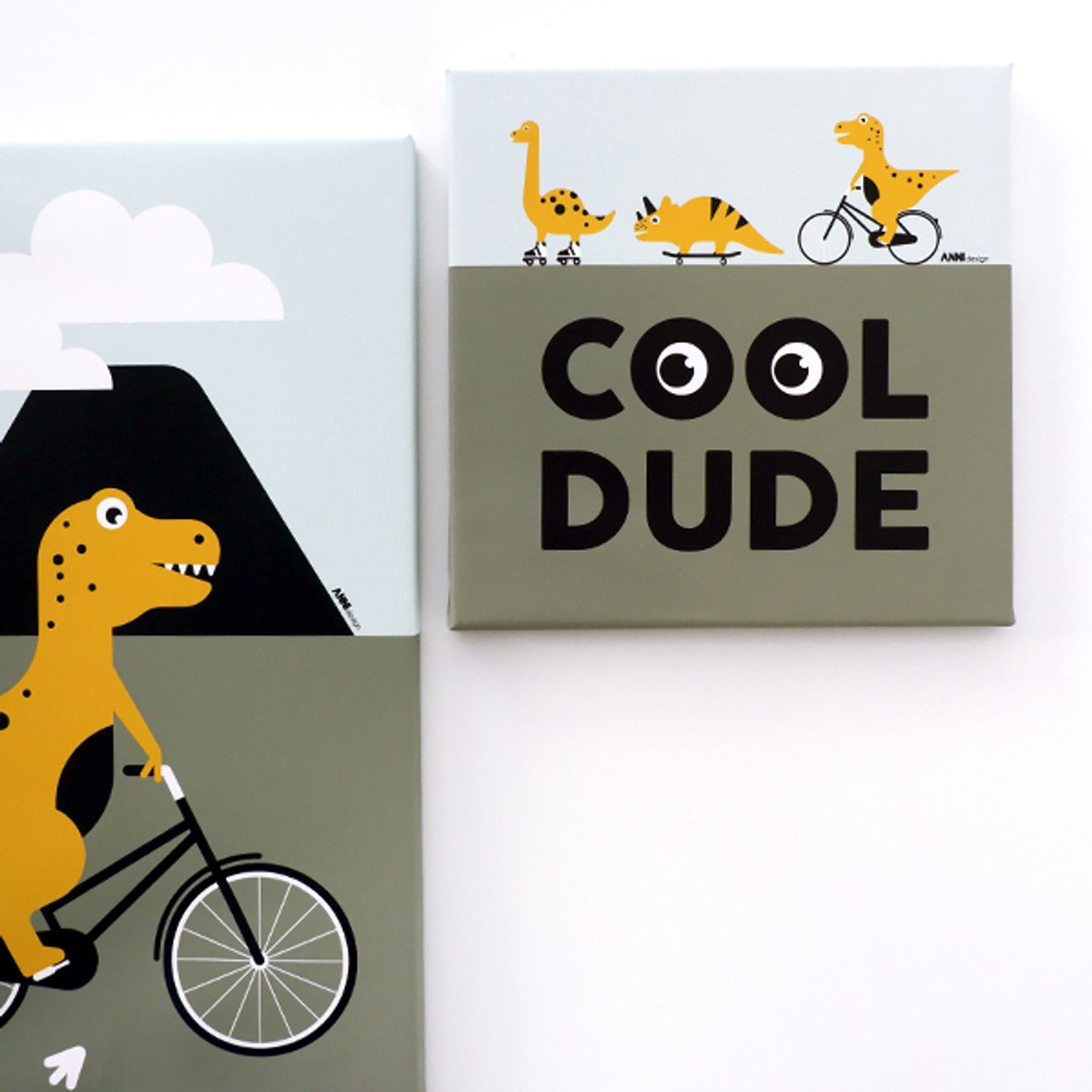 Canvas Dino schilderij Cool dude 30x30 cm met 3 dino's kinderkamer jongenskamer slaapkamer groen
