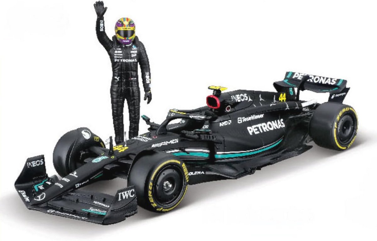 Mercedes AMG Petronas W14 Lewis Hamilton #44 2023 Modelauto 1:24 met Figurine