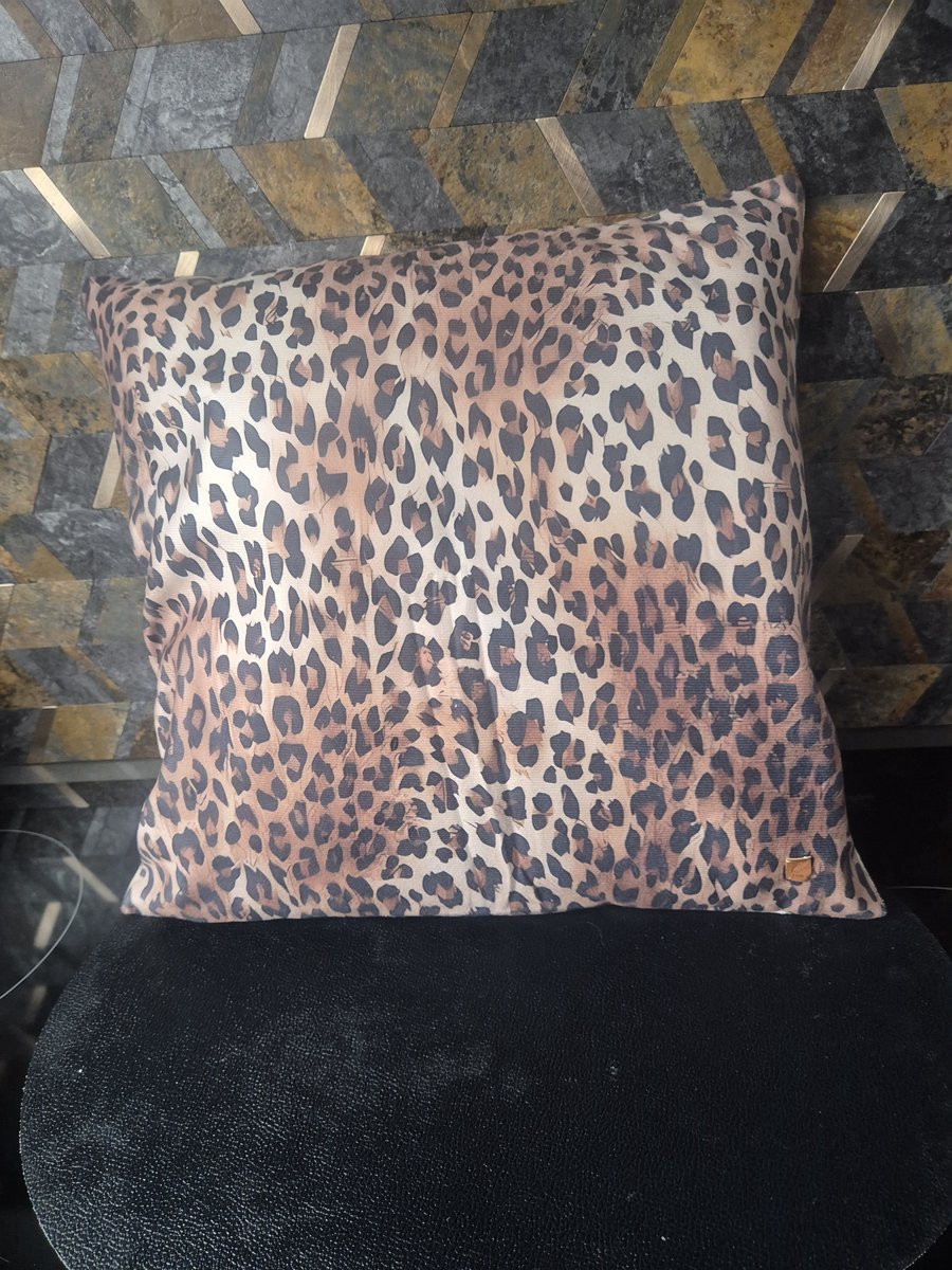 Eviva Home Deco Sierkussen 'Jachtluipaard Chic' - 40x40 cm - Luxe Jachtluipaardprint GrijsBruin - Neutraal Interieur