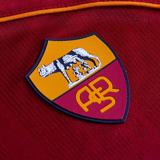 Het AS Roma clubwapen in oranje, geel en bordeaux met een wolf en baby's.