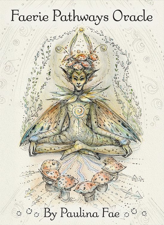 Kaart van "Faerie Pathways Oracle" met een zittende faun met vleugels, omringd door paddenstoelen en bladeren. Geschreven door Paulina Fae.