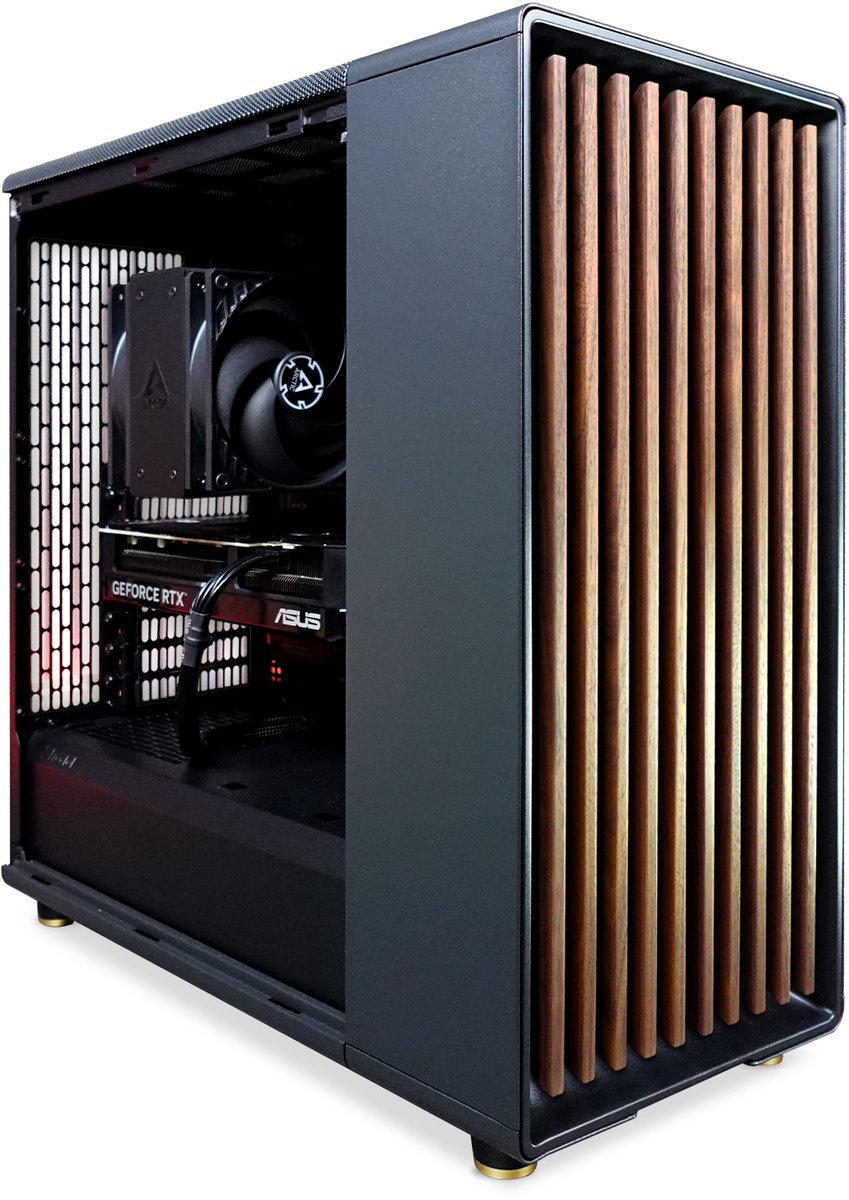 Xenith Expert Aquilo Air - Ryzen 7 7800X3D - GeForce RTX 5070 - 32 GB DDR5 - 2 TB Samsung ssd - Windows 11 Pro