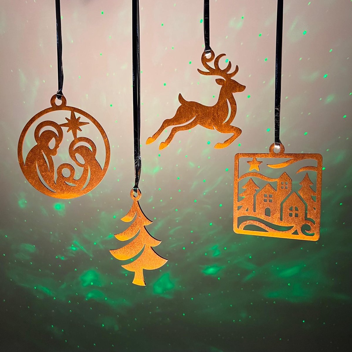 Diron - X-mas set C - kerst decoratie - 4 stuks hangers - metaal roest patina - cortenstaal