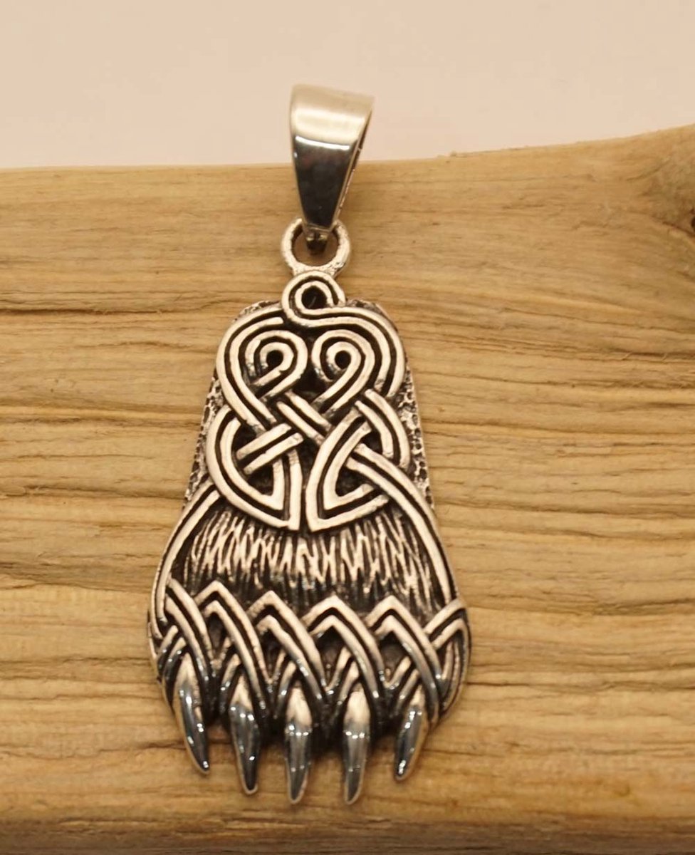 Zilveren hanger klauw met keltisch tekens - sterling zilveren monster klauw hangertje - prachtige celtic zilveren hanger - 925 zilver bedel van klauw met keltische knoop - modern hanger - zilveren hanger - keltische monster poot hanger