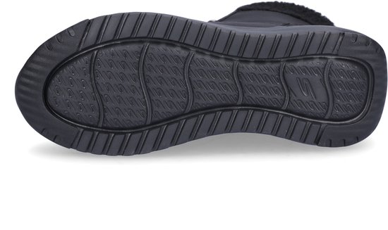 Zool van een zwarte Skechers laars met profiel.