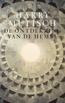 Boek "De ontdekking van de hemel" van Harry Mulisch, met een koepel als achtergrond.