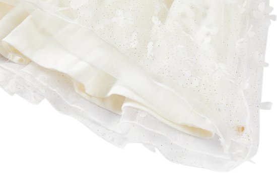 Gelaagd off-white tule van een jurk met gouden spikkels en bloemen.
