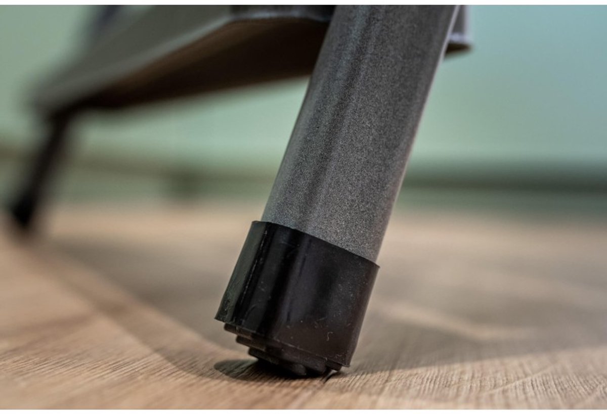 Baulich Opvouwbare huishoudtrap - Stalen vouwladder met 4 antislip treden en platform, draagvermogen 125 kg, werkhoogte 275 cm, stabiel met geprofileerde voeten – foto 4