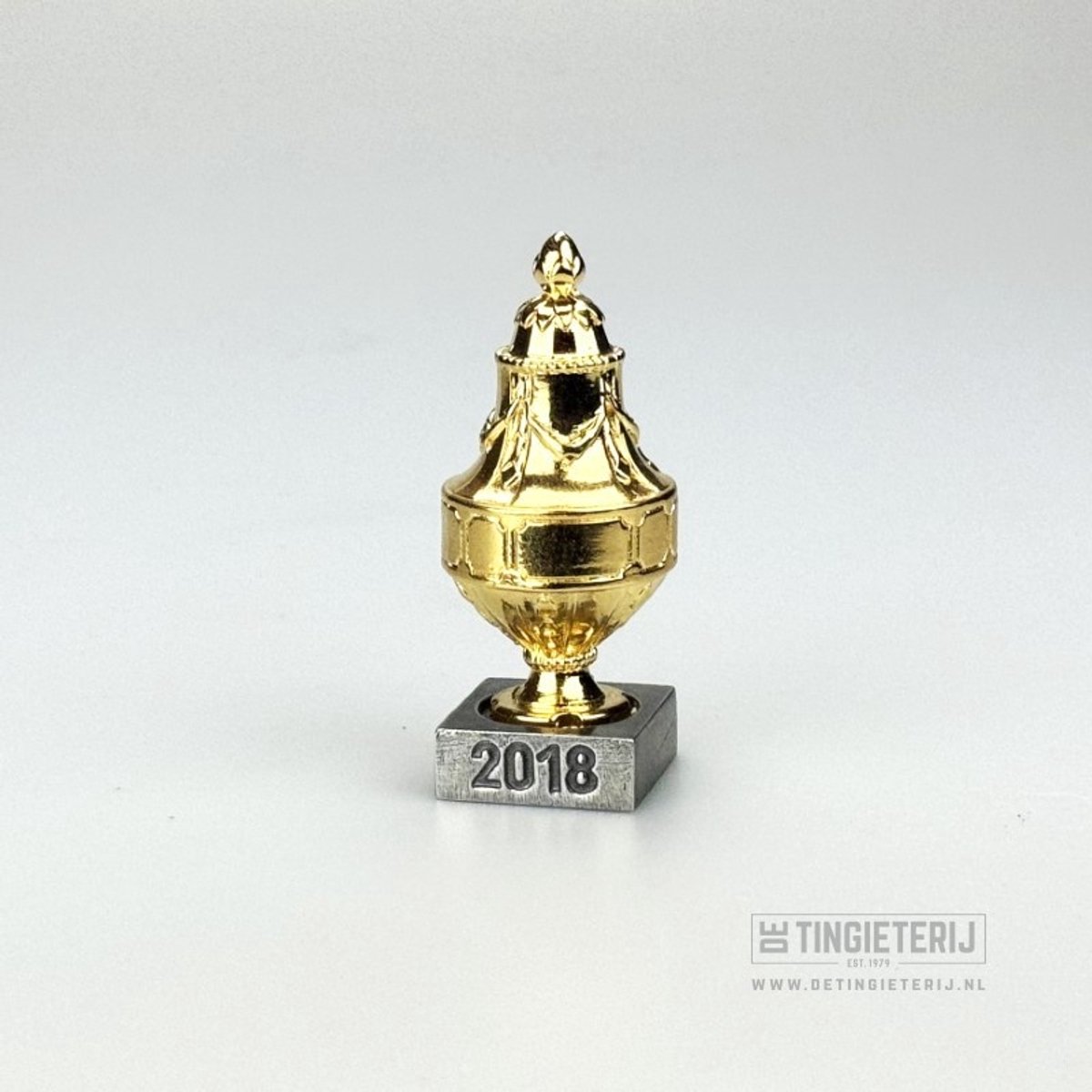 KNVB Beker - 2018 - Feyenoord - Officieel KNVB Product - Luxe verpakking - Uniek miniatuur - Voetbal - Fanartikel