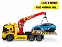 Gele takelwagen met rode kraan die een blauwe Ford Mustang optilt. Bevat licht en geluid.