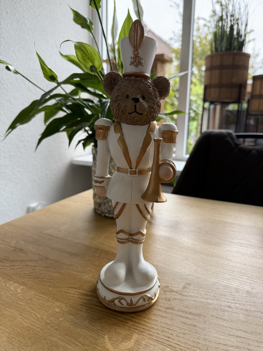 Decoratie beer wit/goud 11x9x33