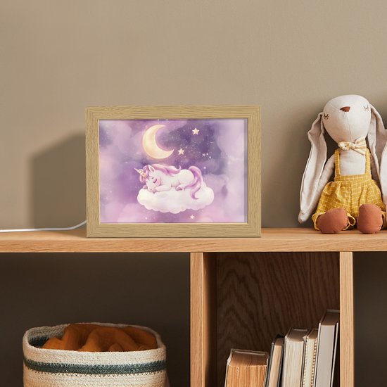 Nachtlampje 20x15 cm - Kinder lampje - Eenhoorn - Paars - Sterrenhemel - Maan - Tafellamp kinderkamer - Slaapkamer lamp - Bedlamp kinderen - Kinderlampje stopcontact - Wandlamp babykamer - Nachtlampjes van Merkloos — afbeelding 3