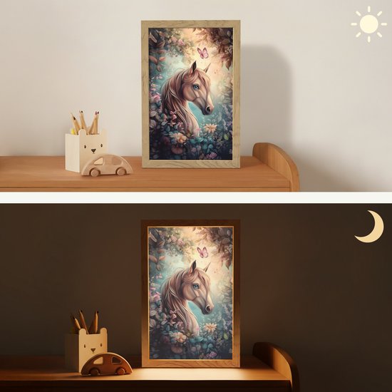 Nachtlampje 20x30 cm - Kinder lampje - Paard - Bloemen - Vlinders - Tafellamp kinderkamer - Slaapkamer lamp - Bedlamp kinderen - Kinderlampje stopcontact - Wandlamp babykamer - Nachtlampjes van OnlyWow — afbeelding 4