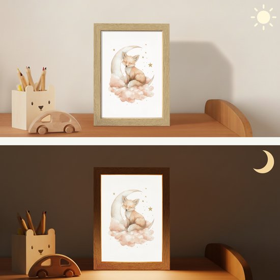 Nachtlampje 15x20 cm - Kinder lampje - Vos - Wolken - Maan - Sterren - Tafellamp kinderkamer - Slaapkamer lamp - Bedlamp kinderen - Kinderlampje stopcontact - Wandlamp babykamer - Nachtlampjes van Ylumen — afbeelding 4