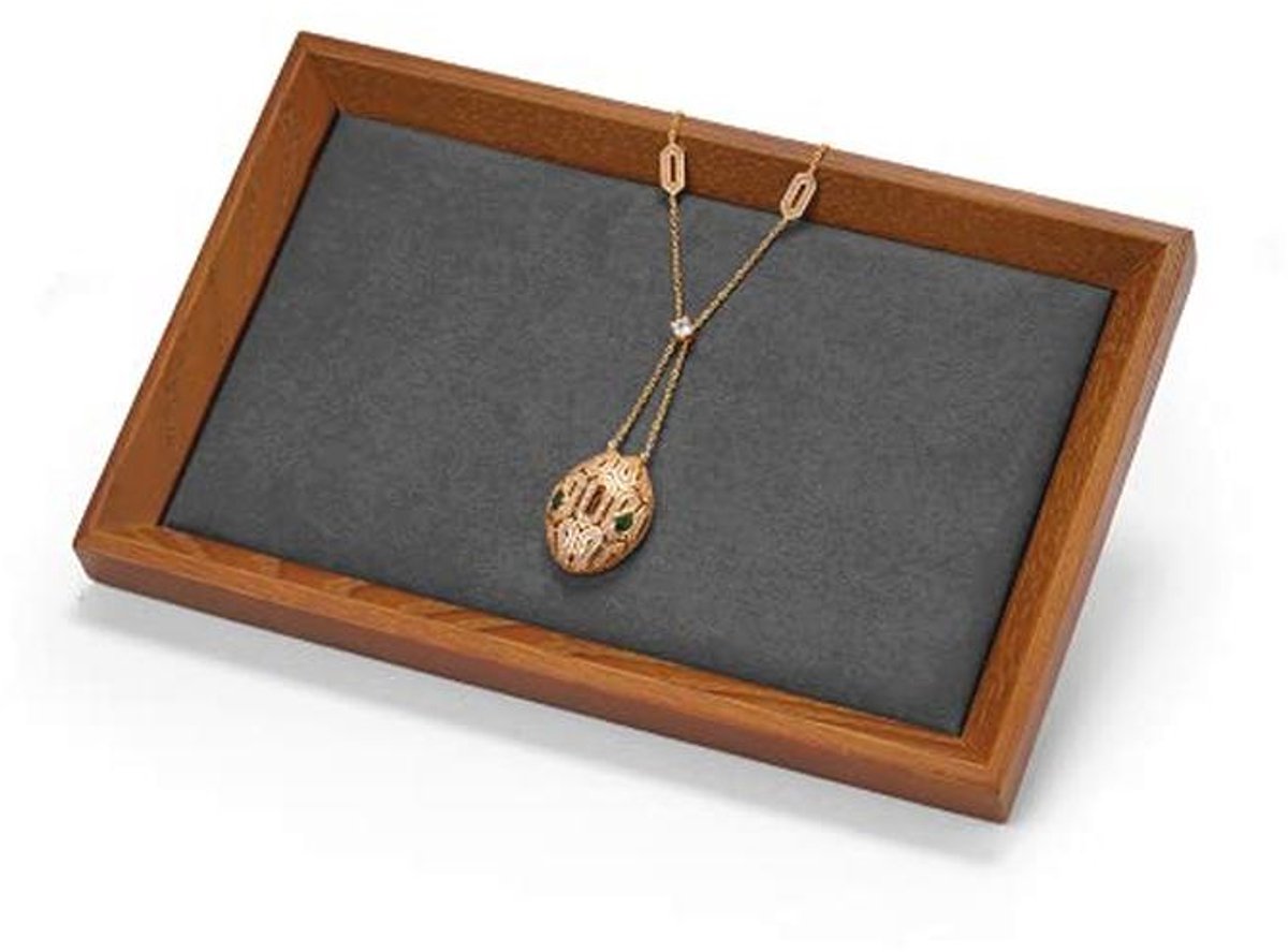Massief houten sieradendoosje en organizer voor sieraden