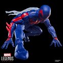 Spider-Man 2099 actiefiguur in blauw met rode accenten in een dynamische kraakpose.