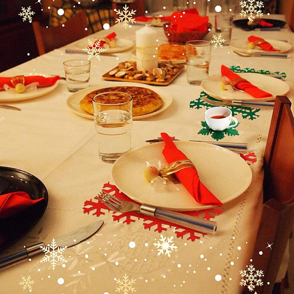 Set van 12 placemats, kerstplacemats en onderzetters, rode placemats, tafelset van vilt, geschikt voor het decoreren van kerstfeestjes, feestdagen, bruiloften en diners. — cadeau in Wonen & Interieur - foto 2