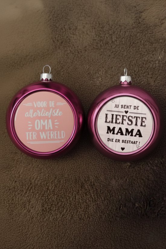 Luxe Set de Boules de Noël Rouges Maman & Grand-mère - 'Chère Maman' et 'Très Chère Grand-mère' - Cadeau Personnalisé – Boules de Noël en Plastique Brillant - Diamètre de 8 cm - Cadeau de Noël Unique et Intemporel