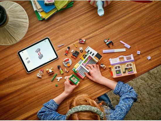 LEGO Friends Kit de construction de magasin de musique et d'appartement pour Enfants - 42653