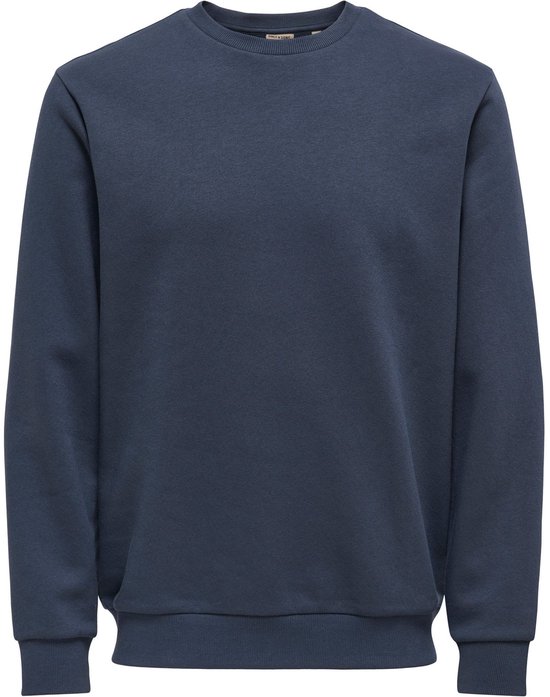 Donkerblauwe, effen sweater met ronde hals en lange mouwen.