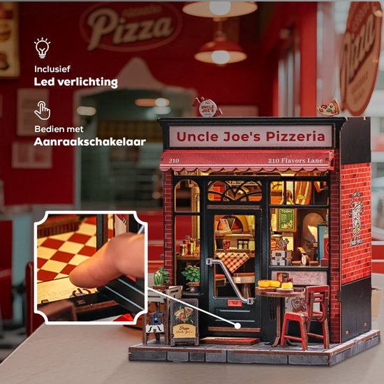 Miniatuur pizzeria met LED-verlichting bediend met een aanraakschakelaar.