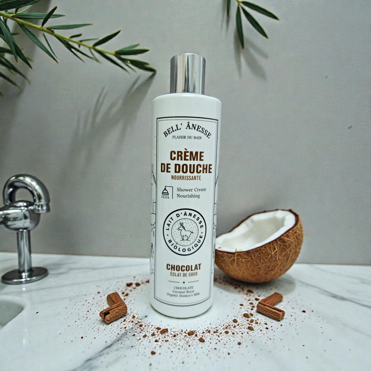 Bell Anesse douche crème hydrateert de huid met de geur van chocolade 400ml