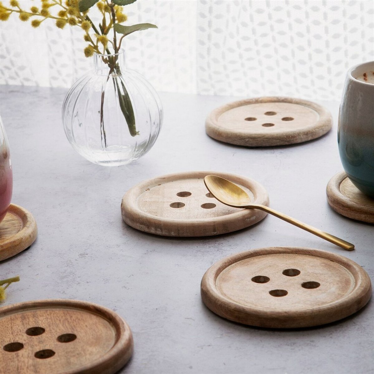Onderzetters hout knoop model set 6 stuks Sass & Belle