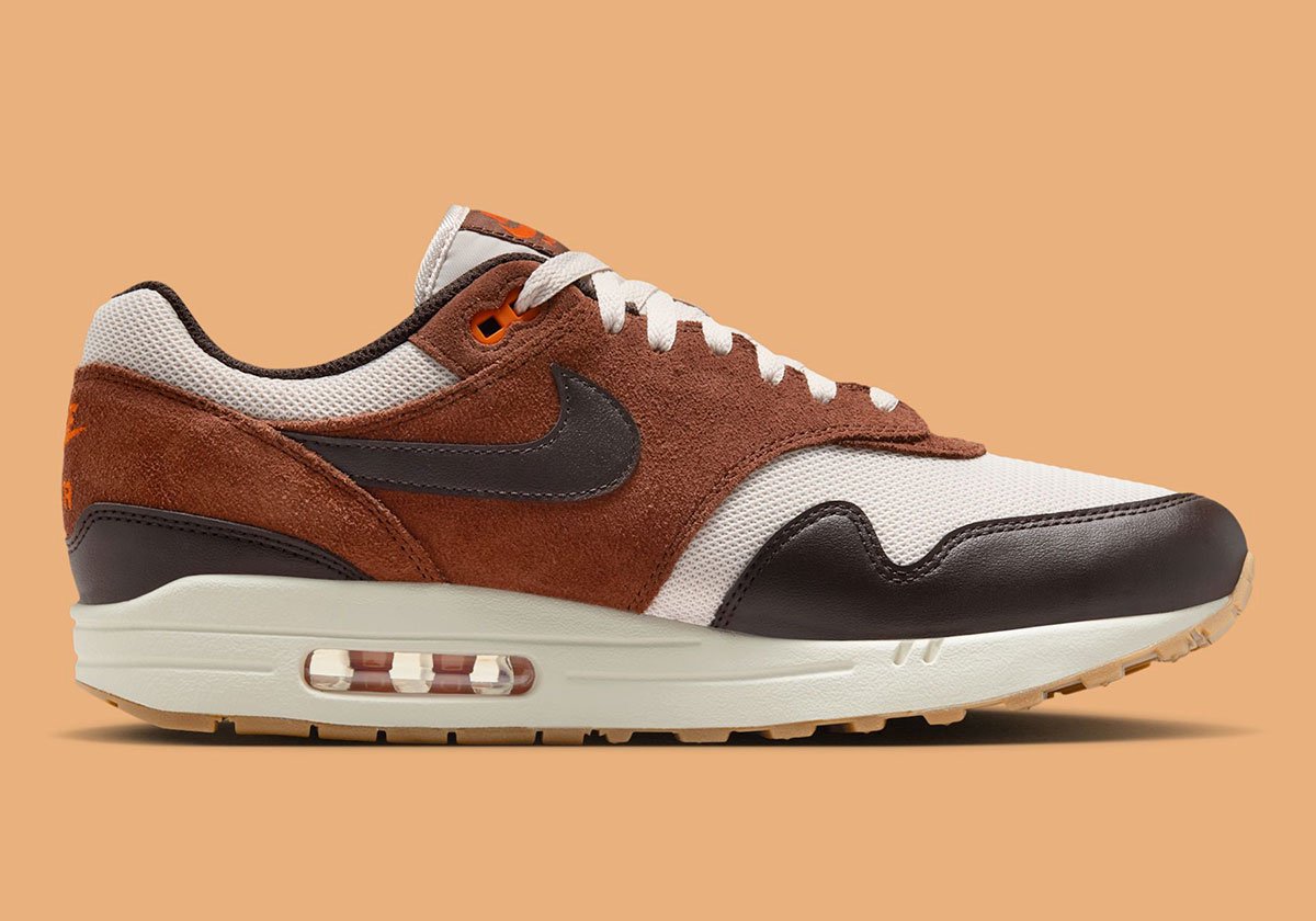Nike Air Max 1 Essential ” ” Oranje