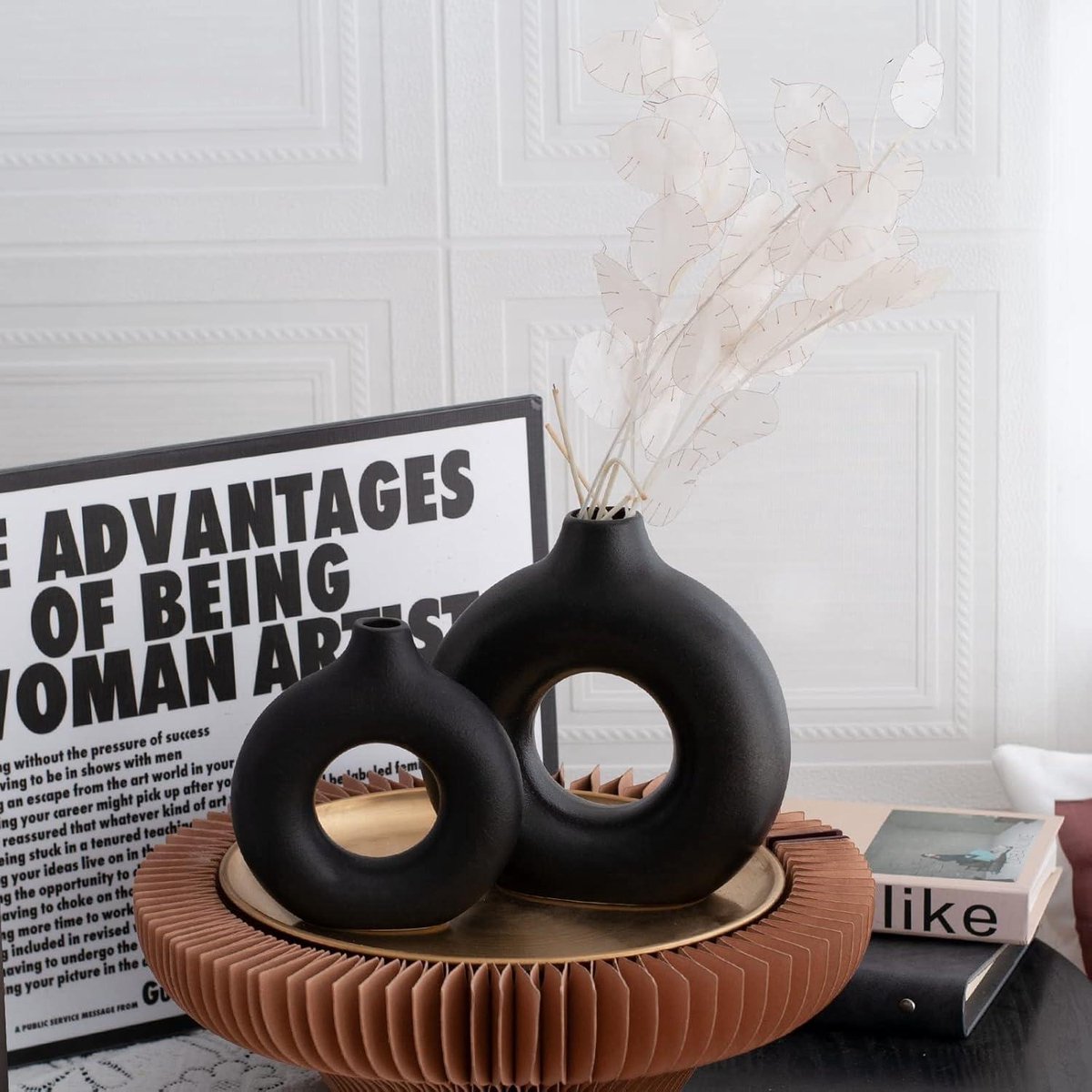 Set van 2 zwarte keramische donut-vazen voor moderne woondecoratie met pampagras - Zwarte ronde matte vazen in neutraal, boho en Scandinavisch minimalisme stijl - Groot en klein formaat bloemenvazen