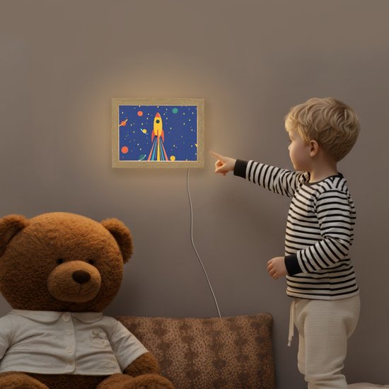 Nachtlampje 20x15 cm - Kinder lamp - Kleurrijk - Raket - Ruimte - Tafellamp kinderkamer - Slaapkamer lamp - Bedlamp kinderen - Kinderlampje stopcontact - Wandlamp babykamer - Nachtlampjes van Merkloos — afbeelding 5
