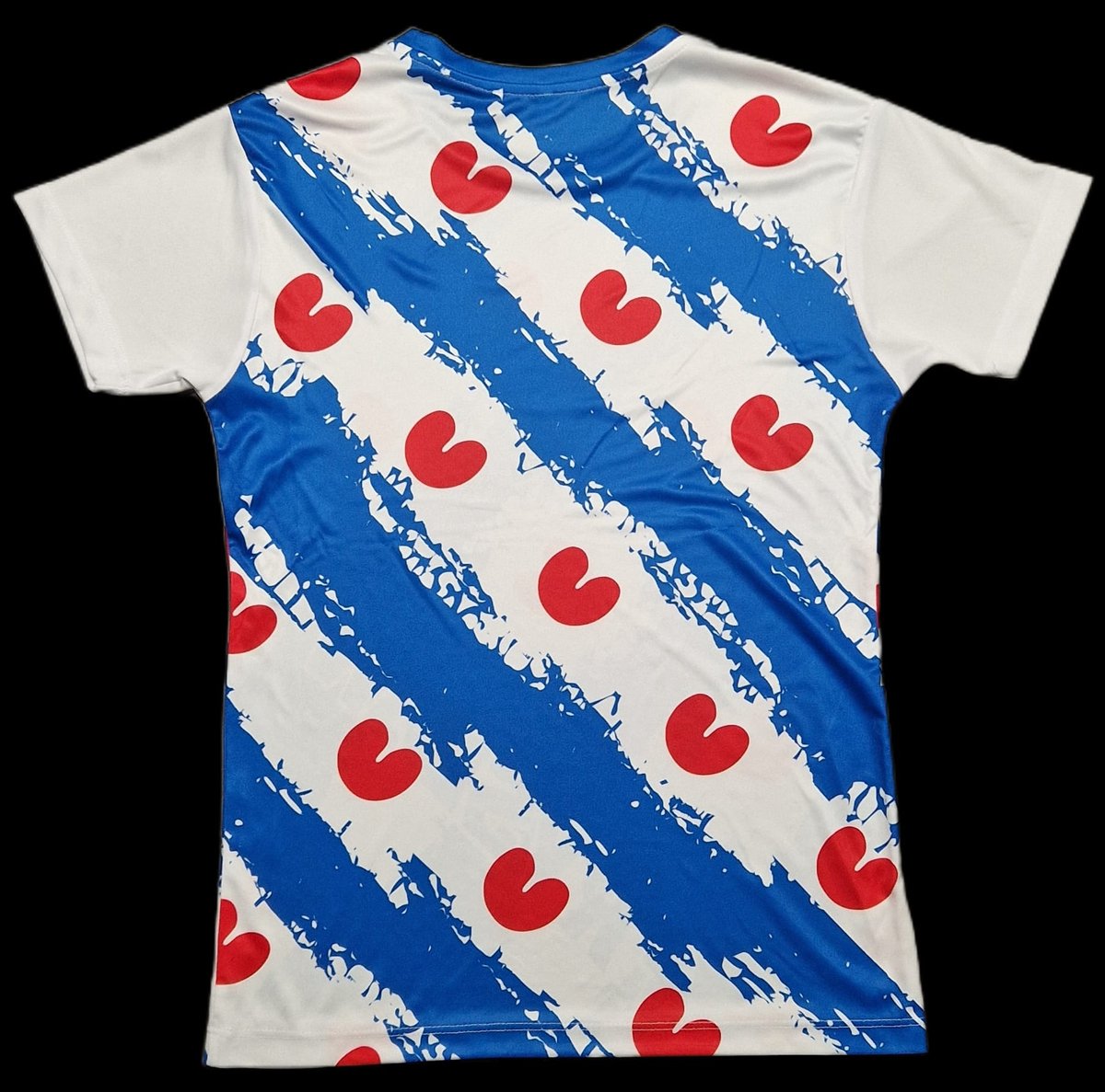 Dames Sportshirt Friesland met volledig bedrukte Friese vlag design (Fryslân sportshirt) maat M van Shirtmakelaar